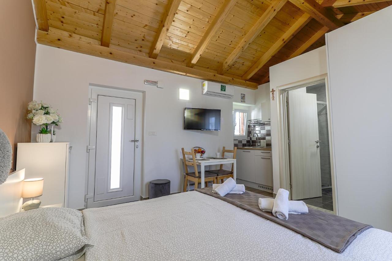 Apartman Juraj I Matej Vrsar Luaran gambar